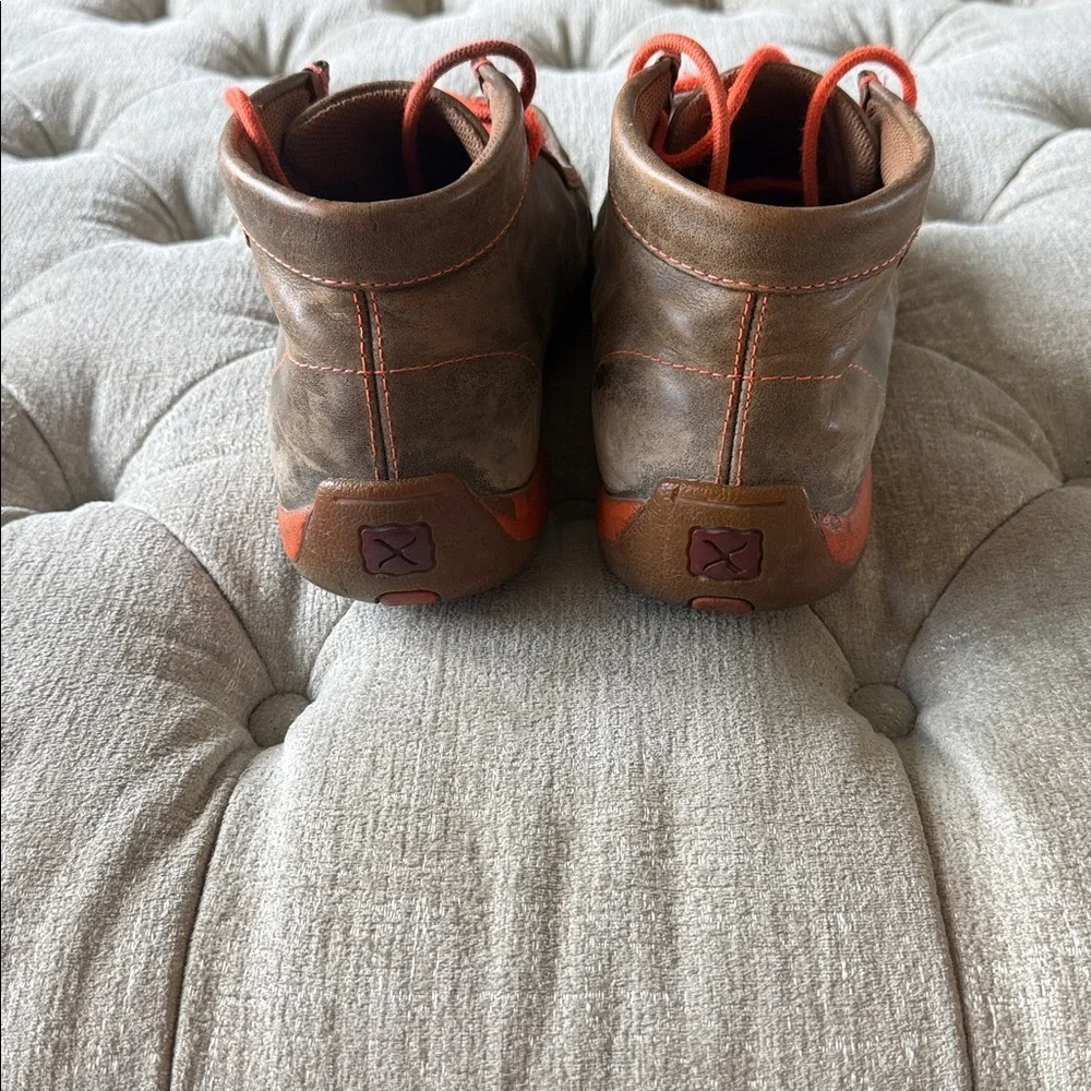Twisted stylish tan